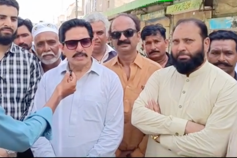 Chishtian Beautification Projects Spark Controversy Over Substandard Material, MNA’s Response Criticized