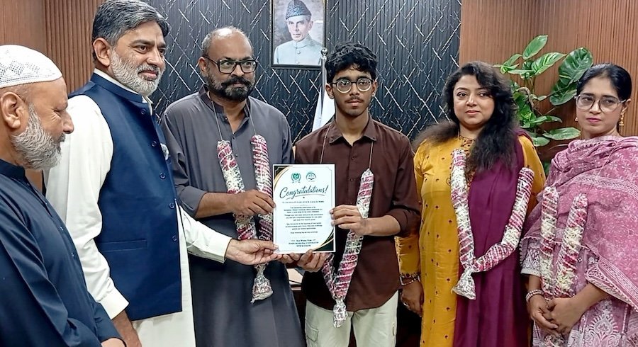 New Karachi Town Chairman Muhammad Yousaf Honors Matric Science Toppers with Laptops and Shields