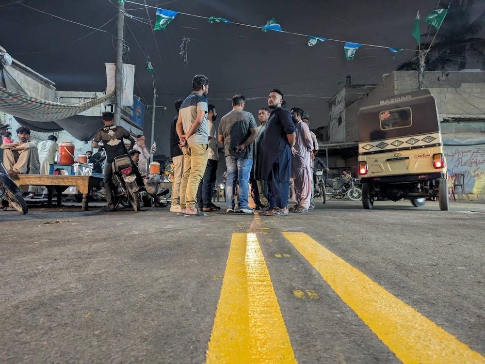 Chairman TMC New Karachi Muhammad Yousuf Oversees Completion of Road Marking in Sector 5G