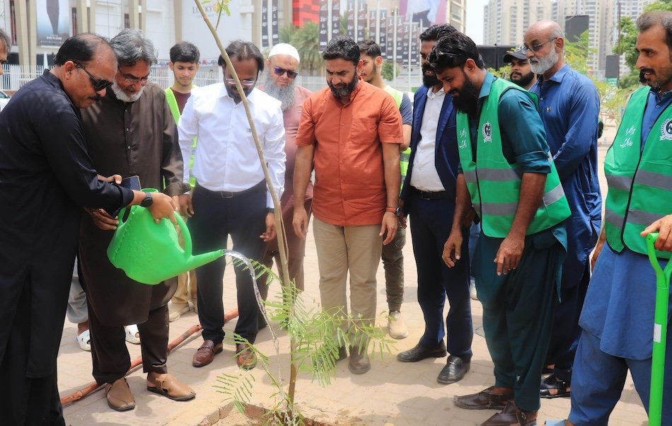 Gulberg Town Inaugurates Road Side Jungle Phase Two to Promote Green Urban Development